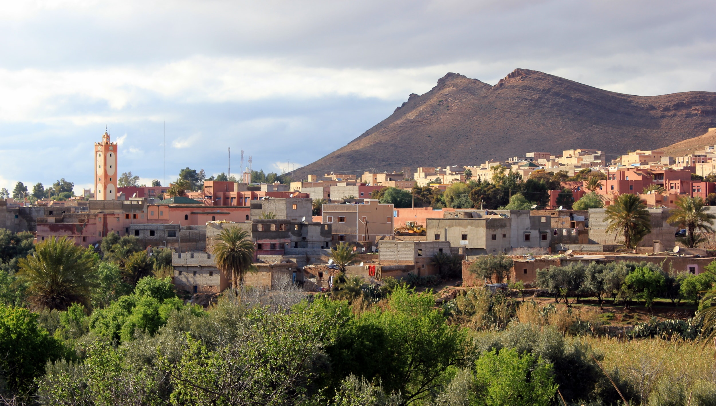 Vue panoramique de Taliouine, capitale du safran dans l'Anti-Atlas marocain
